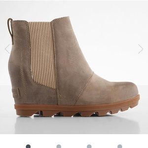 Sorel Joan of Arctic II wedge Chelsea Boot